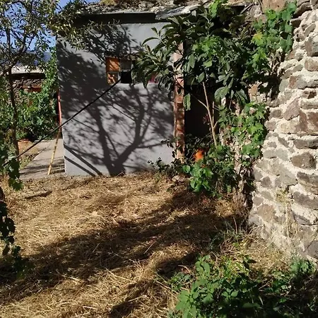 Refugio Arrabales בית נופש