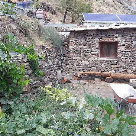 Refugio Arrabales בית נופש