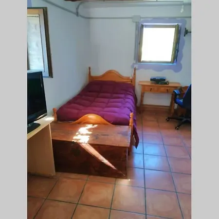 Refugio Arrabales בית נופש *